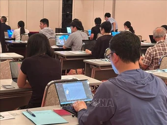 Lần đầu tổ chức thi tiếng Việt trên máy tính ở nước ngoài