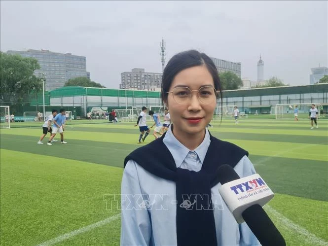 Lưu học sinh Việt Nam tiếp nối tinh thần rèn luyện sức khỏe của Bác Hồ Lưu học sinh Việt Nam tiếp nối tinh thần rèn luyện sức khỏe của Bác Hồ