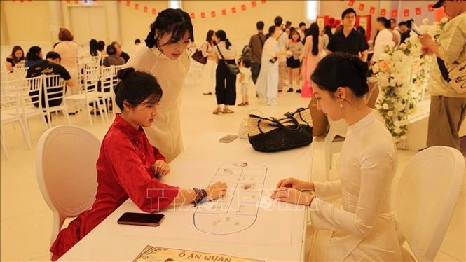 Ngày Văn hóa Việt Nam góp phần lan tỏa bản sắc dân tộc tại Đức Ngày Văn hóa Việt Nam góp phần lan tỏa bản sắc dân tộc tại Đức