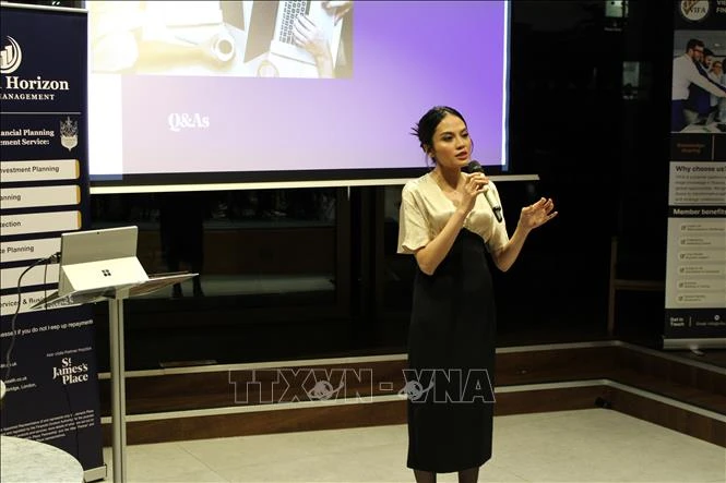 Những quyết sách củng cố nền tảng phát triển dài hạn