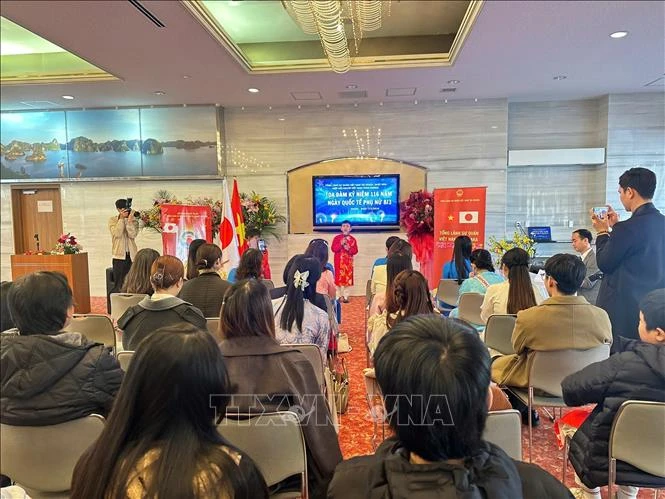 'Phụ nữ và hành trình truyền cảm hứng' - Gắn kết cộng đồng phụ nữ Việt tại Kansai 'Phụ nữ và hành trình truyền cảm hứng' - Gắn kết cộng đồng phụ nữ Việt tại Kansai