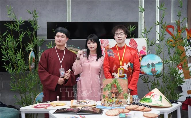 Sinh viên Việt Nam tại Nga hướng tới những sự kiện lớn của đất nước Sinh viên Việt Nam tại Nga hướng tới những sự kiện lớn của đất nước