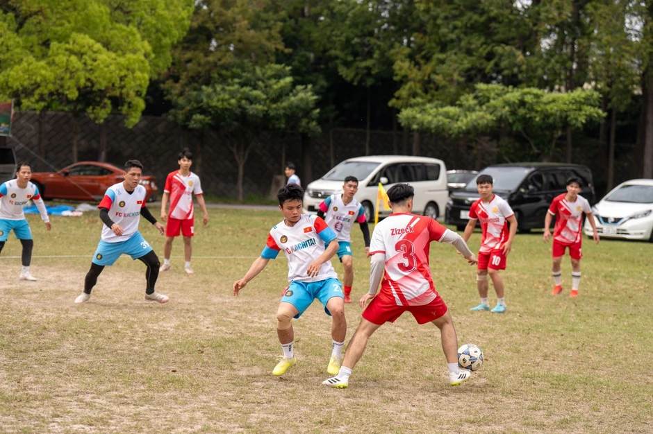 Sôi động giải bóng đá người Việt tại Nhật Bản hướng về Trường Sa Sôi động giải bóng đá người Việt tại Nhật Bản hướng về Trường Sa
