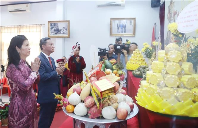 Tiếp tục kế thừa và phát huy những giá trị tốt đẹp của dân tộc tại Lào Tiếp tục kế thừa và phát huy những giá trị tốt đẹp của dân tộc tại Lào