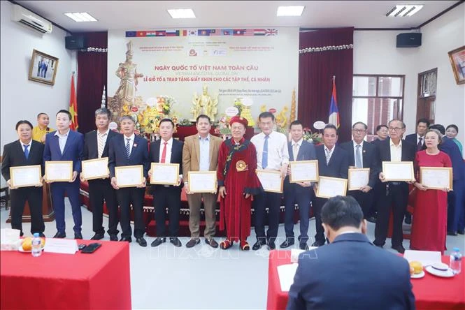 Tiếp tục kế thừa và phát huy những giá trị tốt đẹp của dân tộc tại Lào Tiếp tục kế thừa và phát huy những giá trị tốt đẹp của dân tộc tại Lào