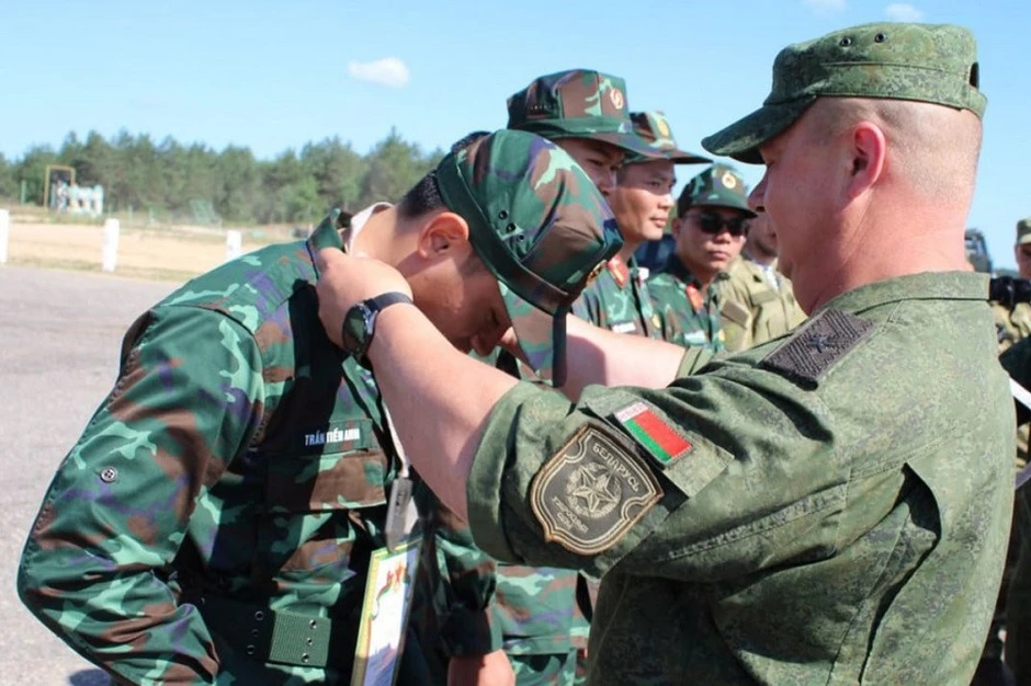 Tuyển Việt Nam giành thứ hạng cao khi tranh tài bắn súng chiến thuật ở Belarus Tuyển Việt Nam giành thứ hạng cao khi tranh tài bắn súng chiến thuật ở Belarus