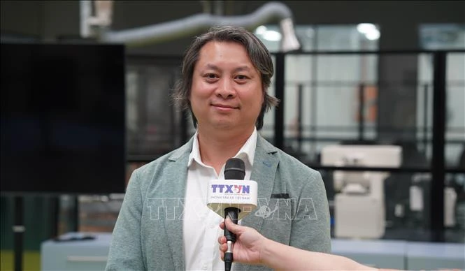 Xây dựng mạng lưới kết nối trí thức trẻ Việt Nam tại Australia Xây dựng mạng lưới kết nối trí thức trẻ Việt Nam tại Australia