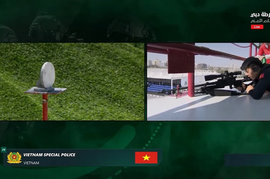 Xem cảnh sát đặc nhiệm Việt Nam giải cứu con tin thần tốc tại cuộc thi ở UAE Xem cảnh sát đặc nhiệm Việt Nam giải cứu con tin thần tốc tại cuộc thi ở UAE