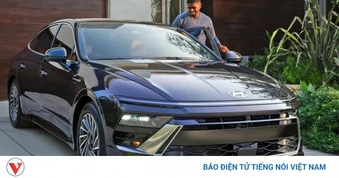 Giá xăng tăng cao khiến người Mỹ thay đổi thói quen lái xe