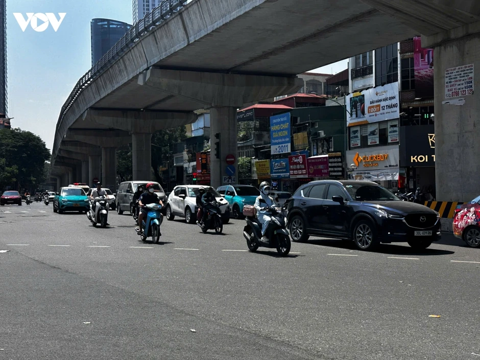 Hà Nội thí điểm vùng phát thải thấp từ 1/7: Người dân đi xe cần lưu ý gì? Hà Nội thí điểm vùng phát thải thấp từ 1/7: Người dân đi xe cần lưu ý gì?
