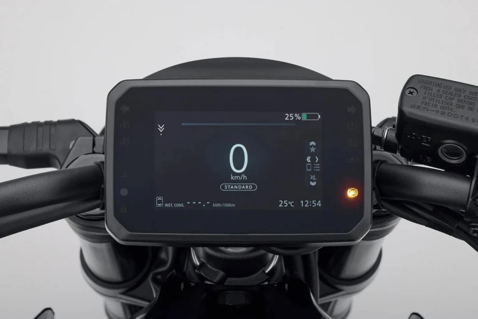 Honda WN7 lên kệ - siêu phẩm mô tô điện "đẹp lạ" có giá rẻ hơn Harley Honda WN7 lên kệ - siêu phẩm mô tô điện "đẹp lạ" có giá rẻ hơn Harley