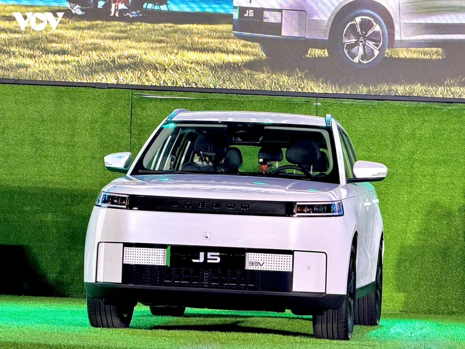 Jaecoo J5 ra mắt tại Việt Nam với giá ưu đãi chỉ từ 499 triệu đồng Jaecoo J5 ra mắt tại Việt Nam với giá ưu đãi chỉ từ 499 triệu đồng