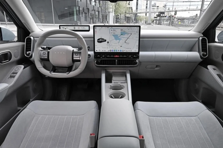 Không còn nhận ra Hyundai Kona: Thế hệ mới vuông vức như xe địa hình Không còn nhận ra Hyundai Kona: Thế hệ mới vuông vức như xe địa hình