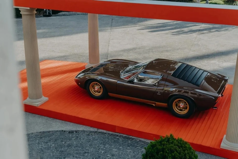 Lamborghini Miura SV phục chế trong 3 năm, tái hiện màu sơn nguyên bản độc đáo Lamborghini Miura SV phục chế trong 3 năm, tái hiện màu sơn nguyên bản độc đáo