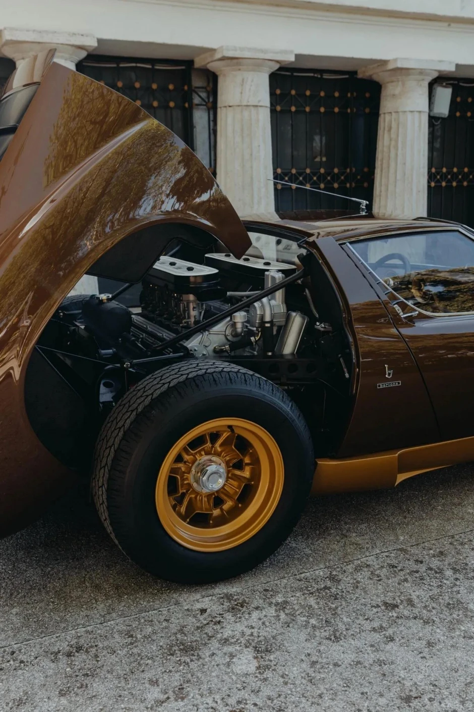 Lamborghini Miura SV phục chế trong 3 năm, tái hiện màu sơn nguyên bản độc đáo Lamborghini Miura SV phục chế trong 3 năm, tái hiện màu sơn nguyên bản độc đáo