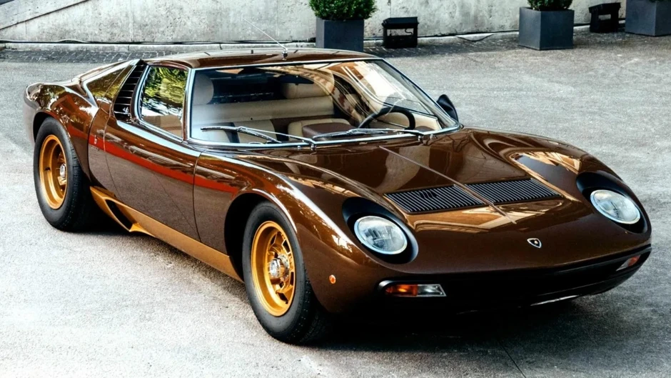 Lamborghini Miura SV phục chế trong 3 năm, tái hiện màu sơn nguyên bản độc đáo Lamborghini Miura SV phục chế trong 3 năm, tái hiện màu sơn nguyên bản độc đáo