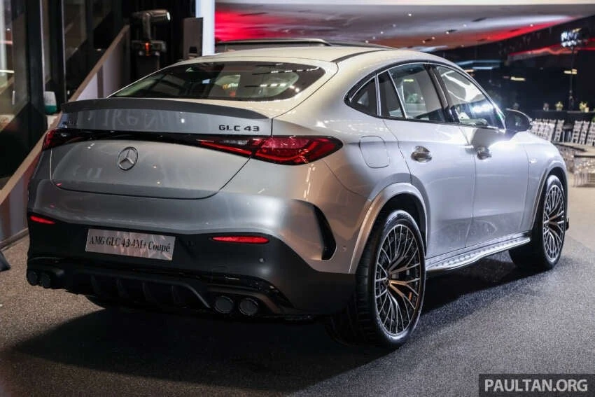 Lộ diện Mercedes-AMG GLC43 4Matic Coupé Nightfall Edition