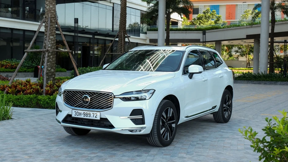 Loạt ô tô Hybrid "ăn xăng như ngửi" tại Việt Nam: Có chiếc chưa tới 1 lít/100km Loạt ô tô Hybrid "ăn xăng như ngửi" tại Việt Nam: Có chiếc chưa tới 1 lít/100km