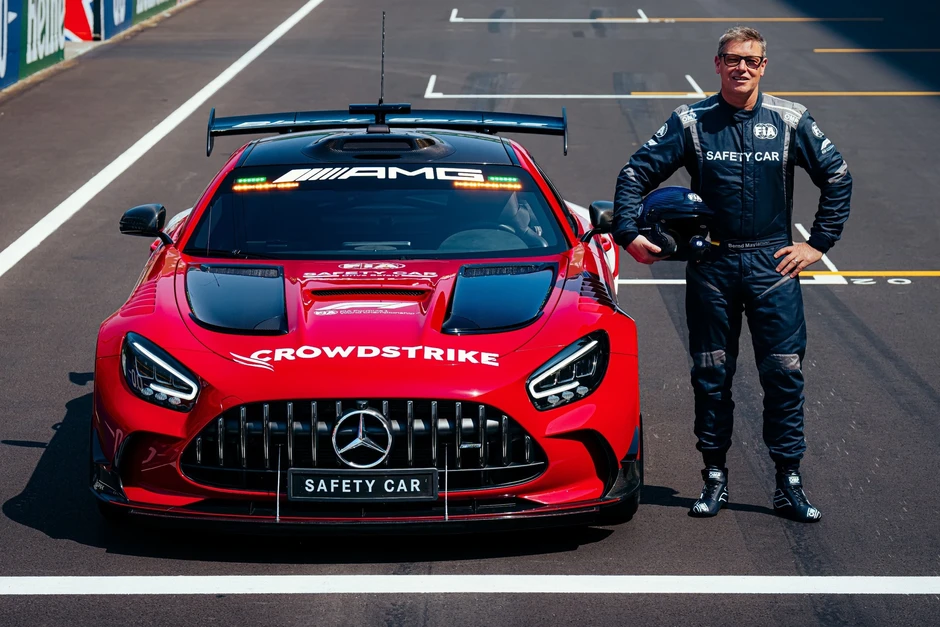 Mercedes-AMG GT Black Series tiếp tục làm xe an toàn tại giải đua F1 Mercedes-AMG GT Black Series tiếp tục làm xe an toàn tại giải đua F1