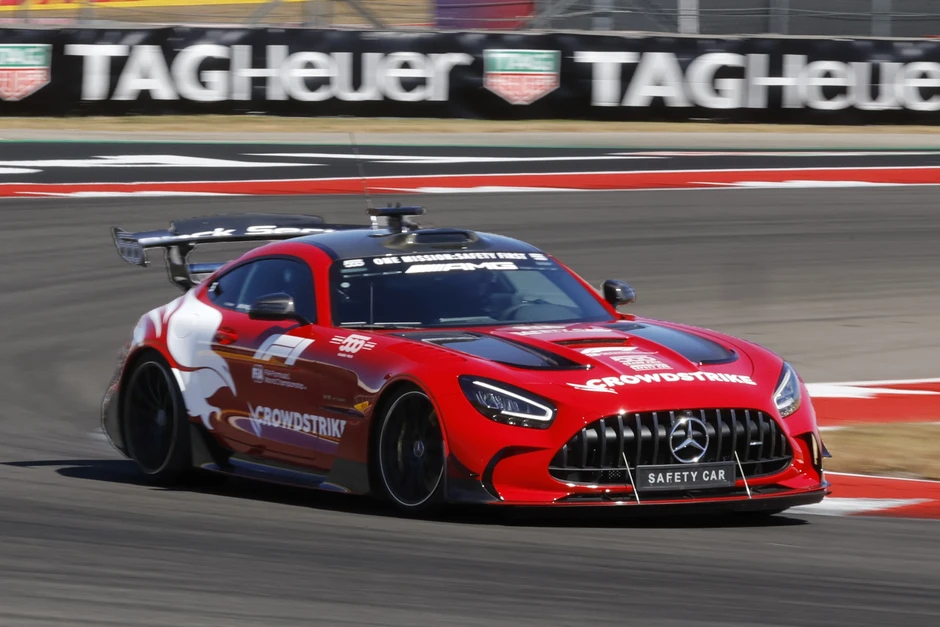 Mercedes-AMG GT Black Series tiếp tục làm xe an toàn tại giải đua F1 Mercedes-AMG GT Black Series tiếp tục làm xe an toàn tại giải đua F1