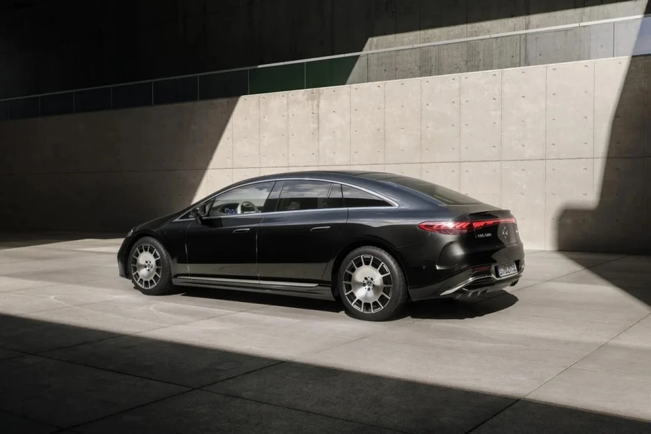 Mercedes EQS 2026 nâng cấp công nghệ, tăng phạm vi hoạt động và trải nghiệm Mercedes EQS 2026 nâng cấp công nghệ, tăng phạm vi hoạt động và trải nghiệm