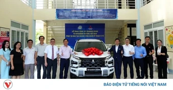 Mitsubishi tặng ô tô và nhiều cụm động cơ, hộp số cho trường đại học