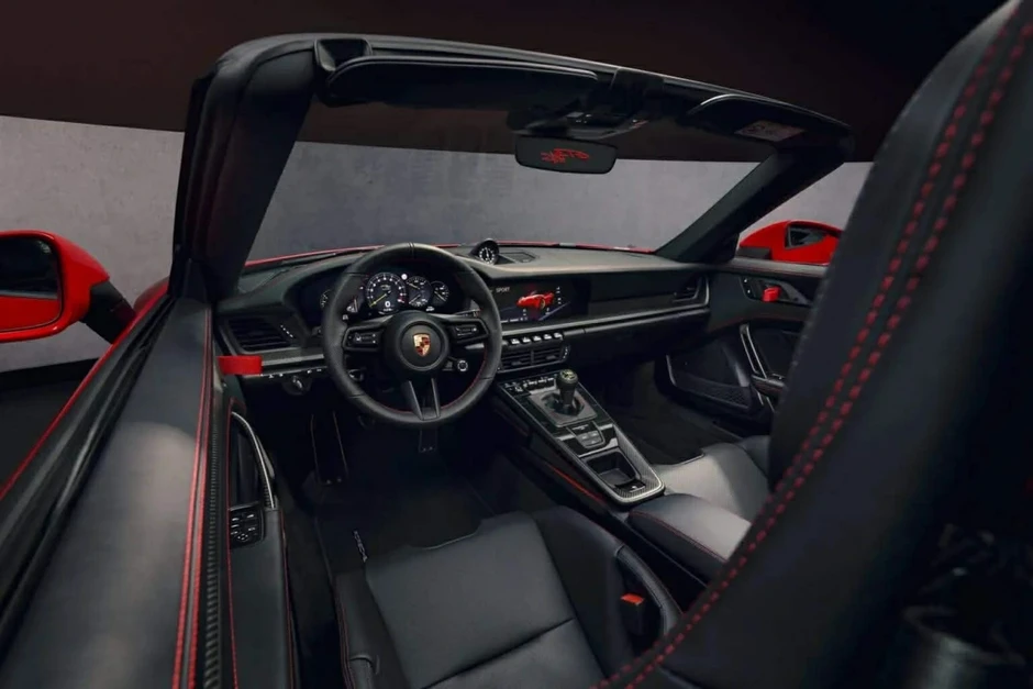 Porsche 911 GT3 mui trần đầu tiên có gì đặc biệt?