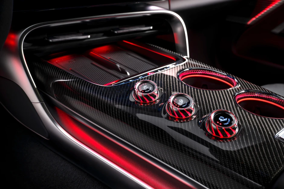 'Siêu xe' điện Mercedes-AMG GT 4-Door Coupe lộ ảnh nội thất 'Siêu xe' điện Mercedes-AMG GT 4-Door Coupe lộ ảnh nội thất
