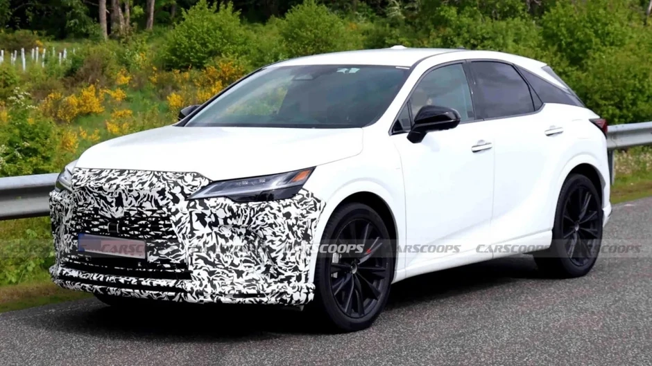 SUV hạng sang Lexus RX 2028 lộ diện trên đường thử nghiệm SUV hạng sang Lexus RX 2028 lộ diện trên đường thử nghiệm
