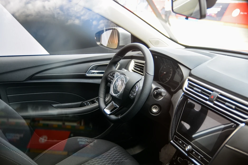 Tài xế taxi, xe công nghệ lại tìm đến ôtô số sàn? Tài xế taxi, xe công nghệ lại tìm đến ôtô số sàn?