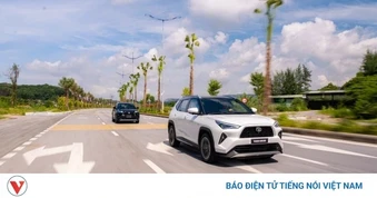 Thị trường ô tô Việt Nam phục hồi mạnh mẽ tháng 3/2026: Doanh số tăng gấp đôi