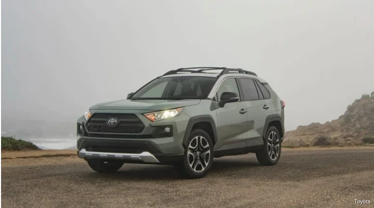 Top 5 mẫu ô tô giữ giá nhất sau 5 năm sử dụng: Toyota chiếm 4 vị trí Top 5 mẫu ô tô giữ giá nhất sau 5 năm sử dụng: Toyota chiếm 4 vị trí