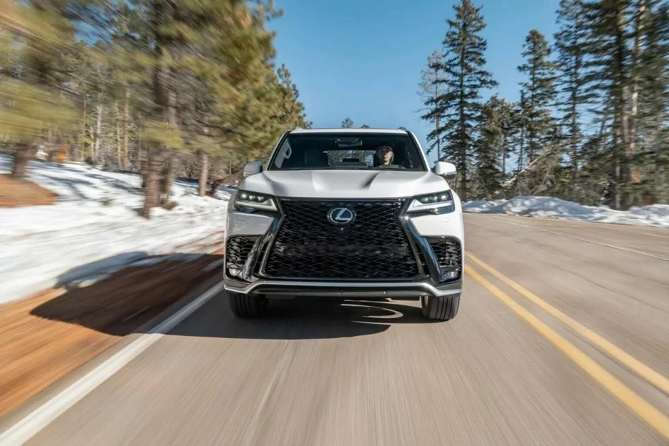 Toyota và Lexus đang tụt lại trong cuộc đua công nghệ lái rảnh tay Toyota và Lexus đang tụt lại trong cuộc đua công nghệ lái rảnh tay