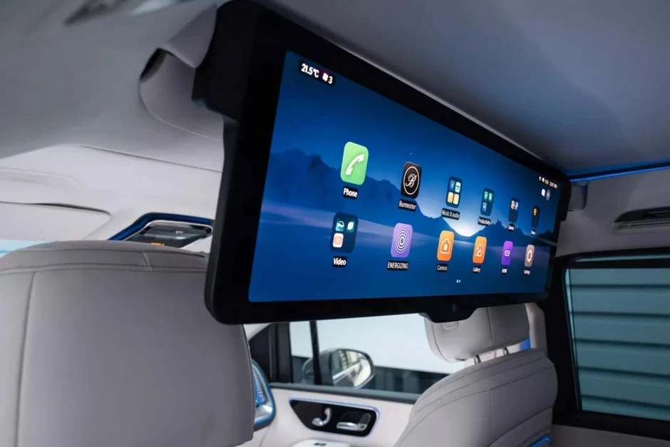 Xe MPV hạng sang - Mercedes VLE chính thức ra mắt với màn hình 31 inch Xe MPV hạng sang - Mercedes VLE chính thức ra mắt với màn hình 31 inch