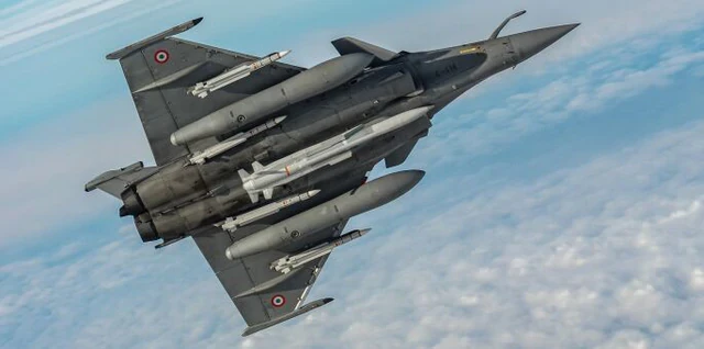 1.300 km biên giới Nga xuất hiện biến số mới: Thành viên NATO mở “cánh cửa” hạt nhân - Moscow lo gì?