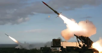 Bị Iran hút cạn tên lửa phòng không Patriot, Mỹ có hành động bất ngờ: Có còn hơn không, căng thẳng tột độ