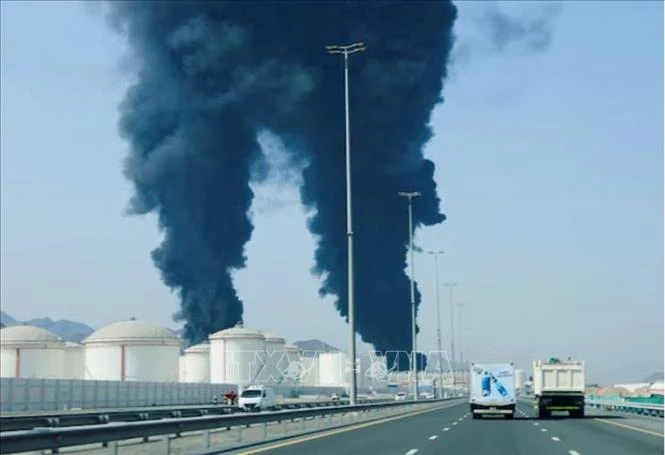 Bước ngoặt lớn với UAE trong xung đột Trung Đông và rủi ro từ một liên kết mới Bước ngoặt lớn với UAE trong xung đột Trung Đông và rủi ro từ một liên kết mới