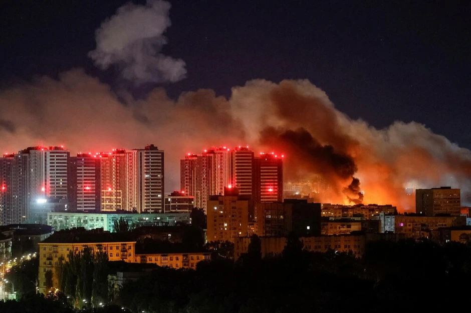 Chiến sự Ukraine 18/9: Đếm ngược 96 giờ căng thẳng nhất ở Ukraine, giông bão khốc liệt đã bắt đầu - Ukraine rút khỏi Alekseevo-Druzhkovka, Nga lâm nguy tại Liman Chiến sự Ukraine 18/9: Đếm ngược 96 giờ căng thẳng nhất ở Ukraine, giông bão khốc liệt đã bắt đầu - Ukraine rút khỏi Alekseevo-Druzhkovka, Nga lâm nguy tại Liman