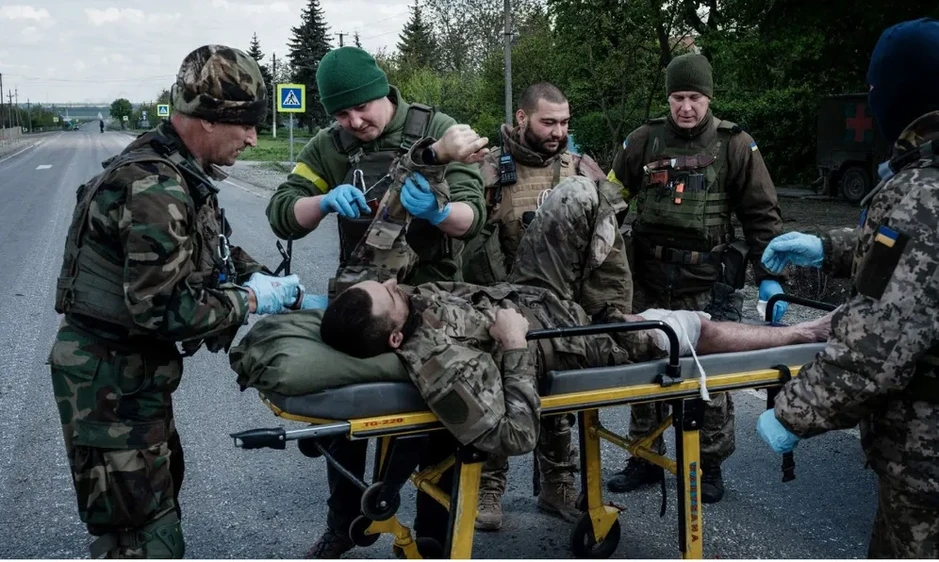 Chiến sự Ukraine 24/8: Nga chọc thủng phòng tuyến trên 4 mặt trận cùng lúc, Ukraine vỡ trận - Mệnh lệnh tấn công tổng lực của Tổng thống Putin được thực hiện quyết liệt Chiến sự Ukraine 24/8: Nga chọc thủng phòng tuyến trên 4 mặt trận cùng lúc, Ukraine vỡ trận - Mệnh lệnh tấn công tổng lực của Tổng thống Putin được thực hiện quyết liệt