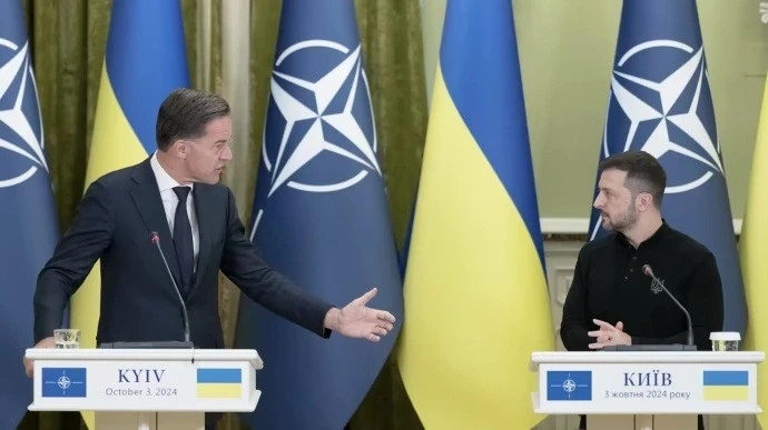 Chiến sự Ukraine 4/6: Ukraine nguy ngập, bị Nga bao vây ở Konstantinovka - Nga sắp giáng đòn trả đũa sấm sét, lên lửa Oreshnik đã sẵn sàng khai hỏa Chiến sự Ukraine 4/6: Ukraine nguy ngập, bị Nga bao vây ở Konstantinovka - Nga sắp giáng đòn trả đũa sấm sét, lên lửa Oreshnik đã sẵn sàng khai hỏa