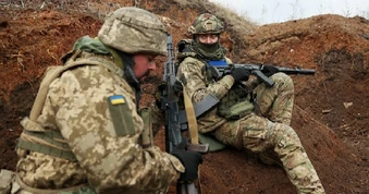 Chiến sự Ukraine 8/5:  Nga tấn công dọc cao tốc đến thủ đô Kiev, Ukraine phản ứng khẩn cấp - Tên lửa Oreshnik chĩa thẳng vào Kiev, Nga sẵn sàng giáng đòn sấm sét