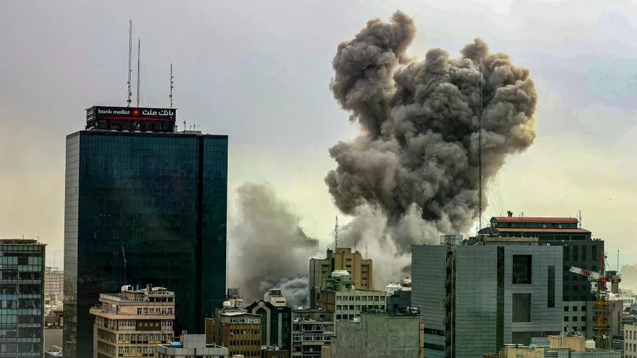 Chuyên gia Nga nhận định: Iran đối diện tình trạng diệt vong Chuyên gia Nga nhận định: Iran đối diện tình trạng diệt vong
