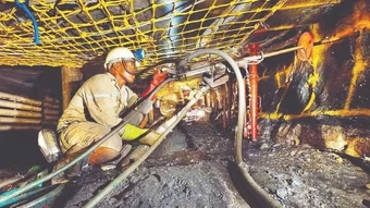 Cơ hội và thách thức của châu Phi