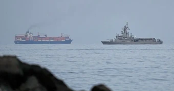 Điều Mỹ không thể làm tại eo biển Hormuz