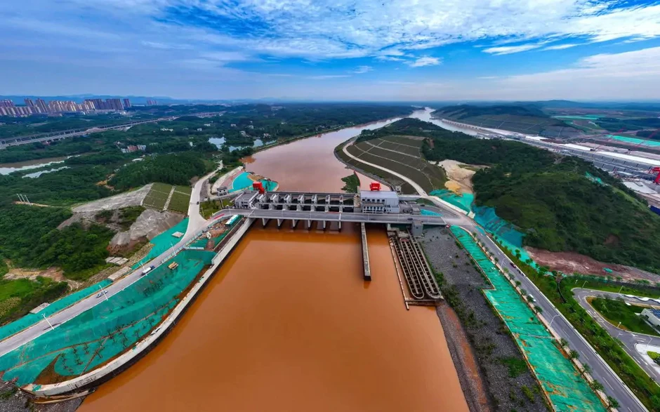 Doanh nghiệp Việt muốn đưa sản phẩm Việt "thẳng tiến" nội địa Trung Quốc: Kênh đào 10,8 tỷ USD mở đường Doanh nghiệp Việt muốn đưa sản phẩm Việt "thẳng tiến" nội địa Trung Quốc: Kênh đào 10,8 tỷ USD mở đường