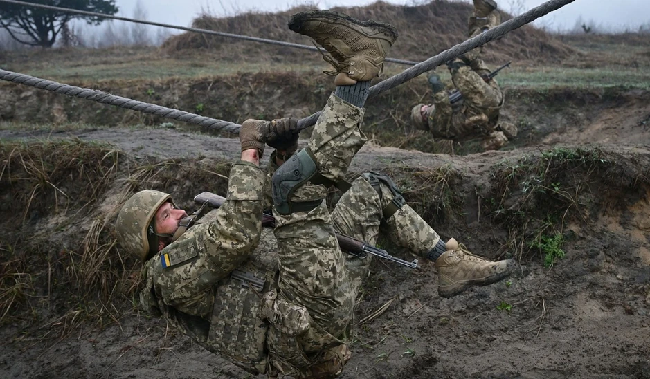 Druzhkovka: Rào cản cuối cùng của Ukraine ngăn chặn Nga ập vào Kramatorsk - Mục tiêu "khó nhằn" nhưng không gì là không thể, thời cơ đã chín muồi cho quân đội Nga Druzhkovka: Rào cản cuối cùng của Ukraine ngăn chặn Nga ập vào Kramatorsk - Mục tiêu "khó nhằn" nhưng không gì là không thể, thời cơ đã chín muồi cho quân đội Nga