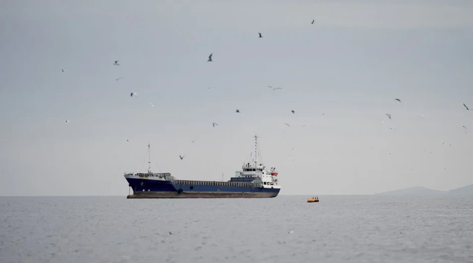 Eo biển Hormuz tạm "lặng sóng", Mỹ vẫn chờ tín hiệu hòa bình từ Iran Eo biển Hormuz tạm "lặng sóng", Mỹ vẫn chờ tín hiệu hòa bình từ Iran