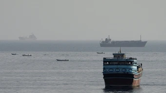 Hải quân Mỹ xoay chuyển tình thế ở Hormuz thế nào