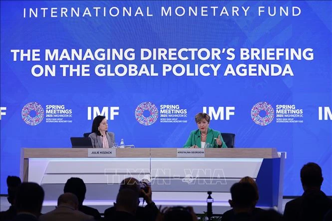 Hội nghị mùa Xuân IMF-WB 2026: Kinh tế toàn cầu trước 'ngã rẽ' đa khủng hoảng