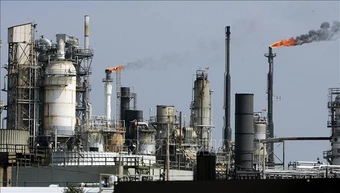 IEA và OPEC dự báo trái chiều về triển vọng nhu cầu dầu mỏ toàn cầu&nbsp;&nbsp;